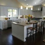 white-kitchen-black-wood-flooring-everydaybandb-blogspot