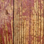chipped-paint-wood-fence-th