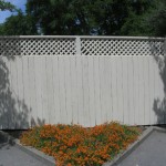stylish-painted-wood-fence