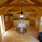 Eastern-White-Pine-Amish-Cabin-Interior-easternwhitepine-org